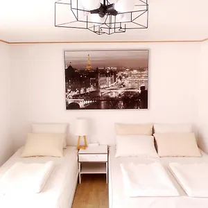 Hongdae One House 首爾