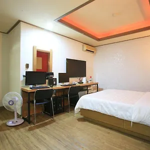  Motel K2